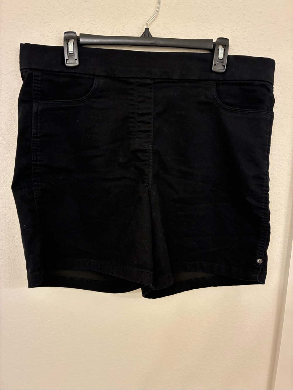 Liz Claiborne Amber Bermuda Shorts (Size 16) Like New - Picture 10 of 11